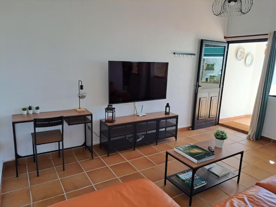 Apartamento Valentina 蒂亚斯 外观 照片