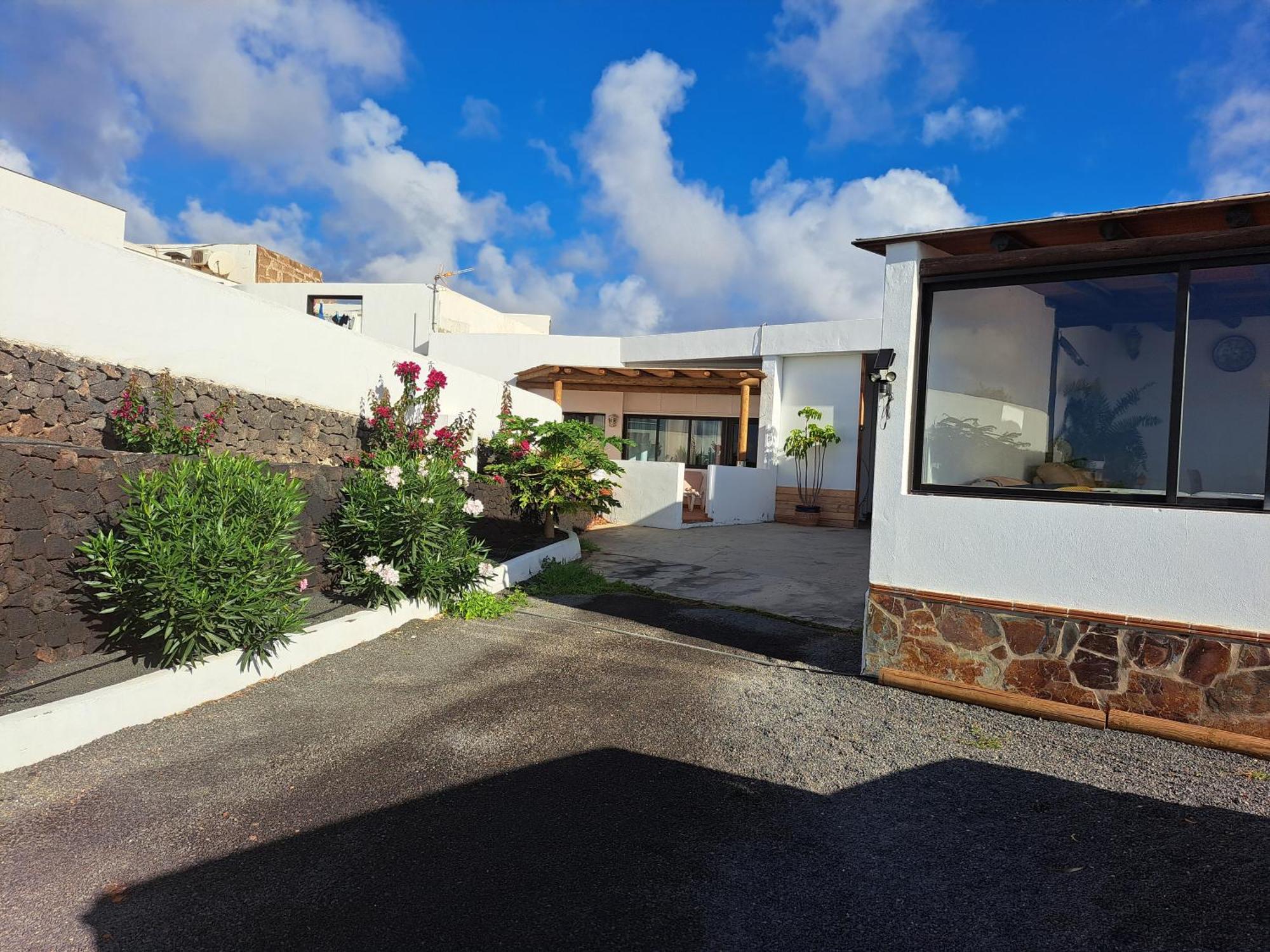 Apartamento Valentina 蒂亚斯 外观 照片